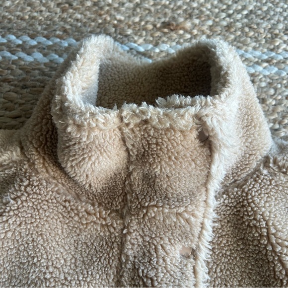 Alo Sherpa Jacket - Picture 7 of 14